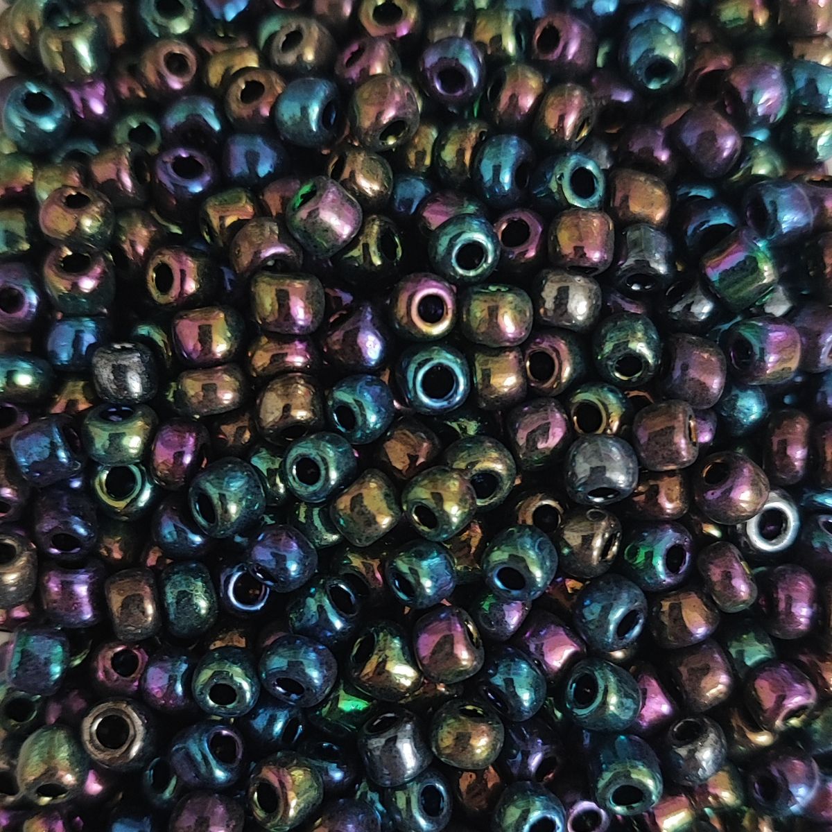 Perles de rocaille en verre – 3/4mm – Couleurs au choix